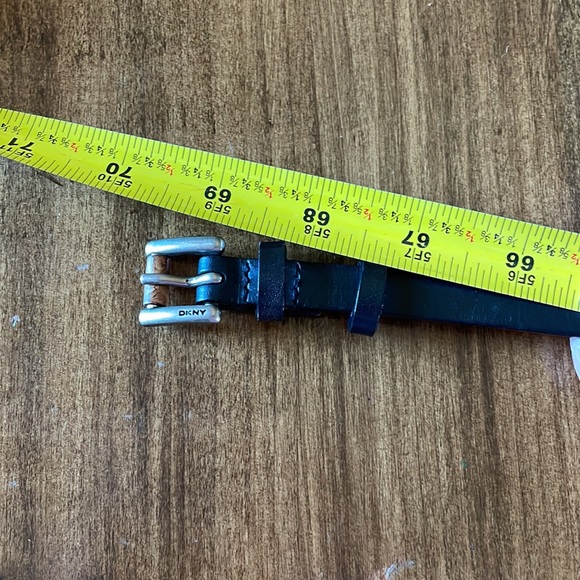 DKNY Black Leather Double Wrap Skinny Belt - Picture 2 of 6